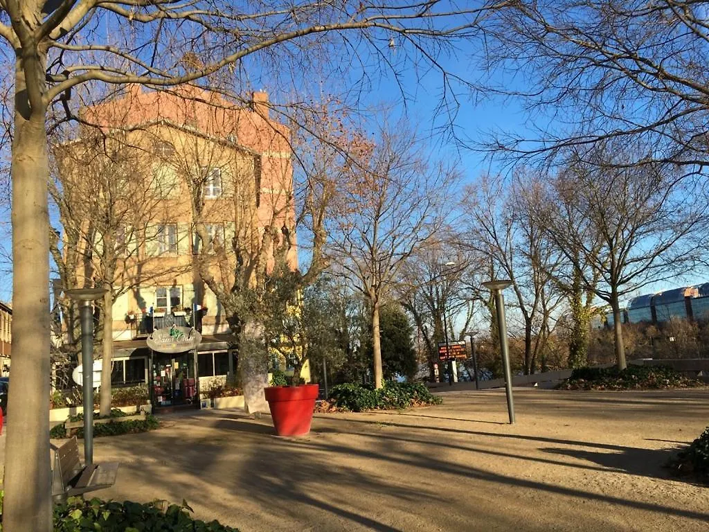 Apartament Lyon Cite Internationale