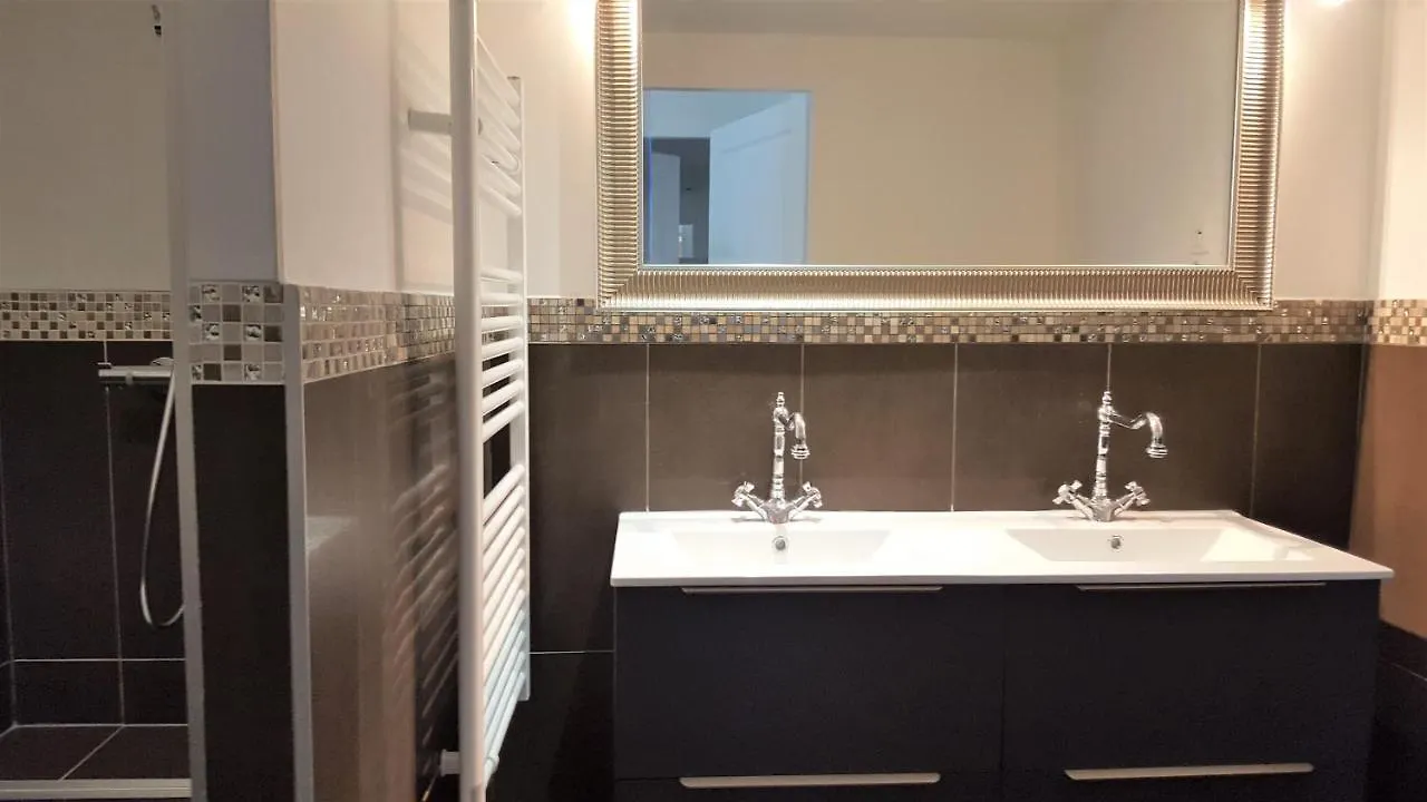 Apartament Lyon Cite Internationale