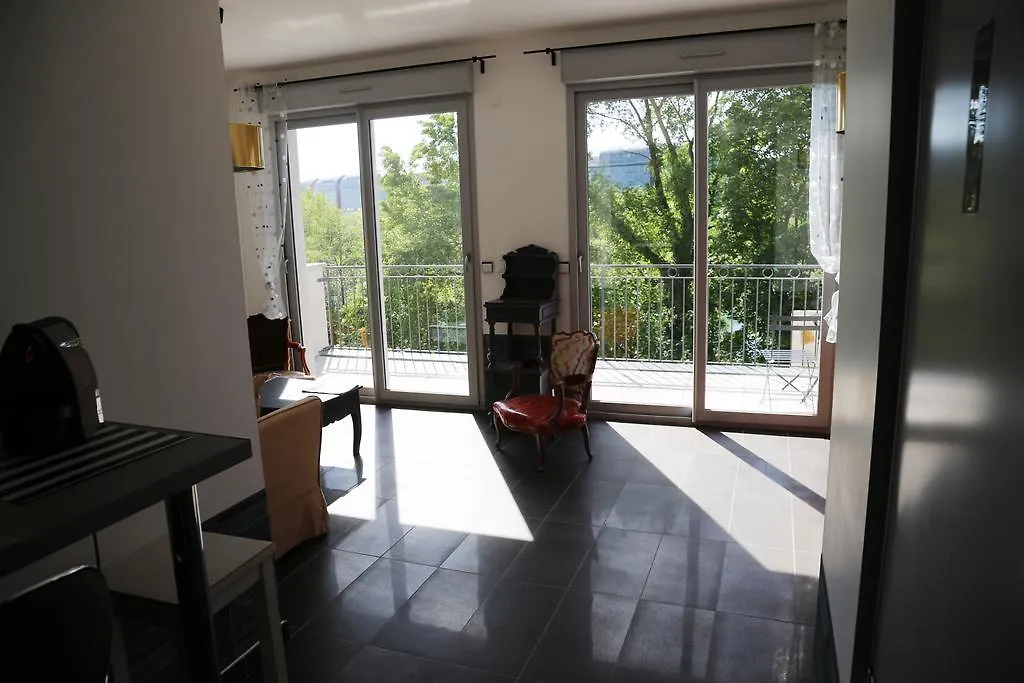 Apartament Lyon Cite Internationale